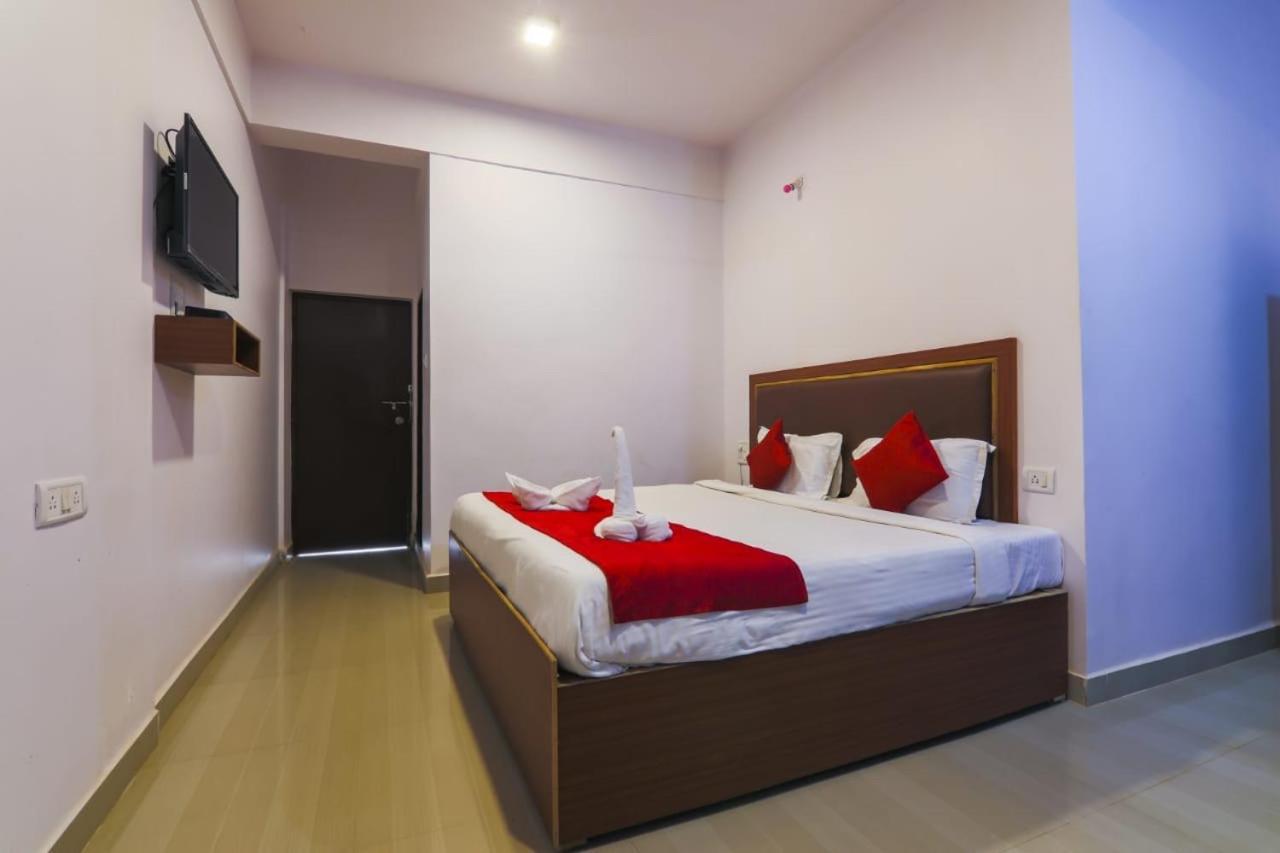 Fullmoon Beach Place 坎多林 外观 照片